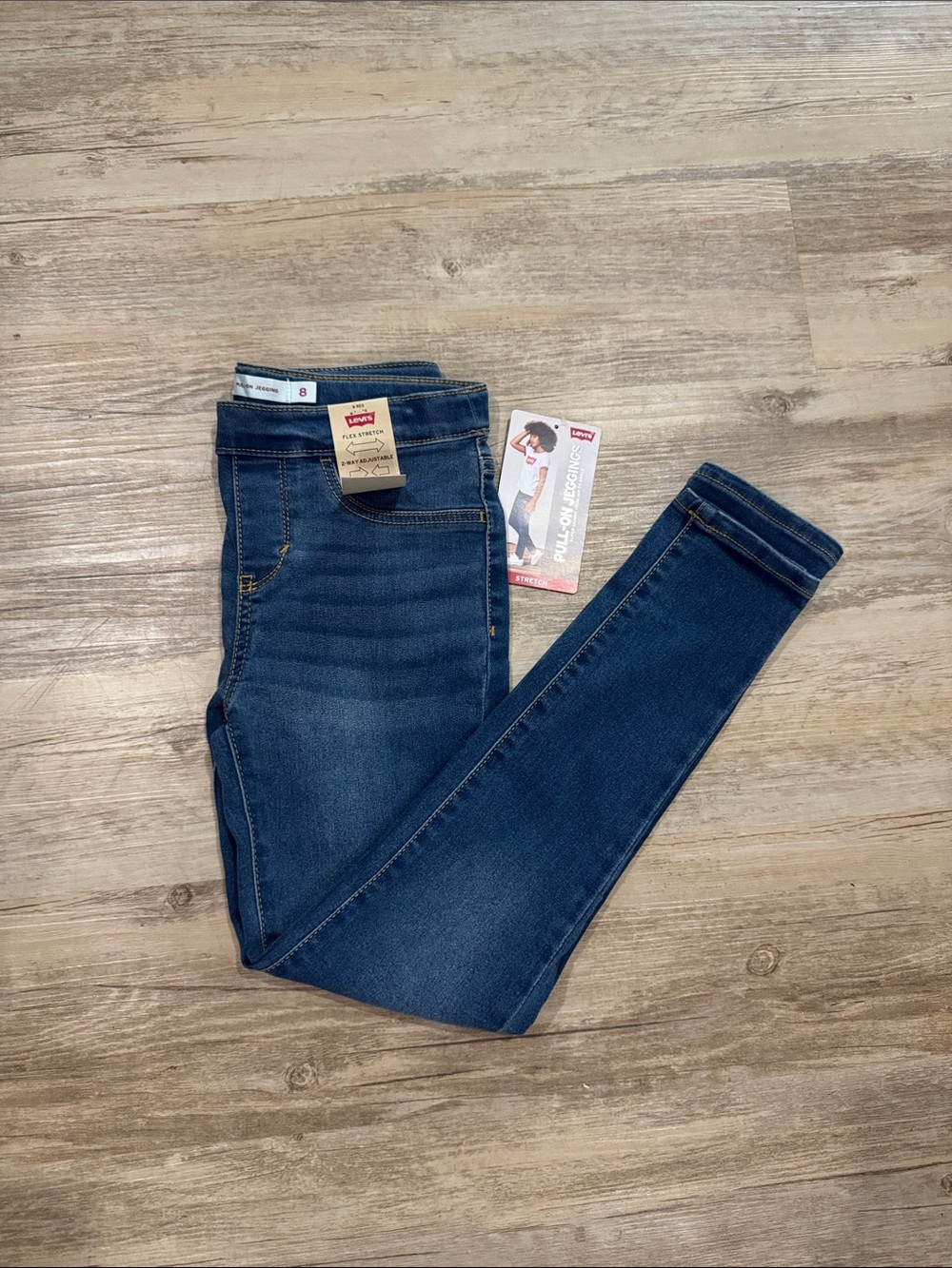 BOGO! NWT! Girls Levi’s pull on jeggings